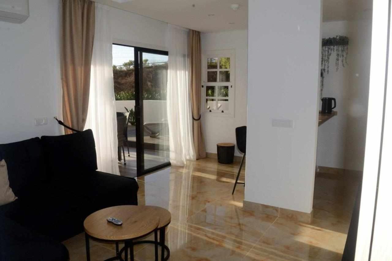 Apartamento De Diseno Con Espectacular Terraza San Miguel de Abona Bagian luar foto